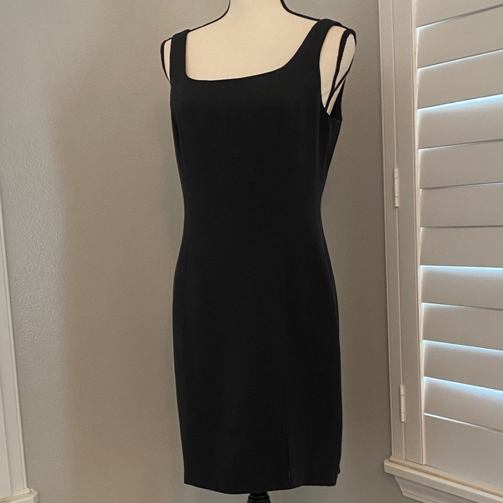 Hugo Buscati Collection 100% Silk Black Sheath Dress Sleeveless Lined 10 8 M